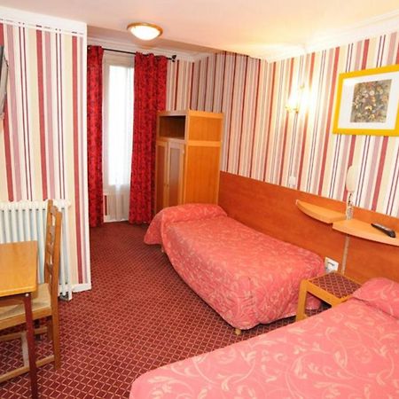 Sully Hotel Paris Bagian luar foto