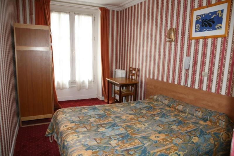 Sully Hotel Paris Ruang foto