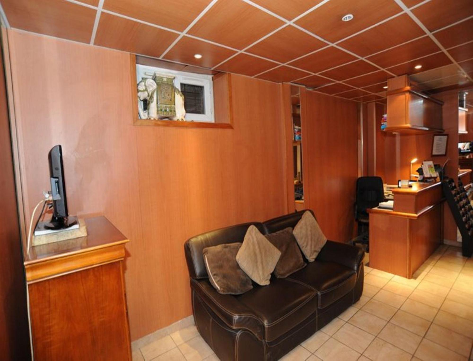 Sully Hotel Paris Bagian luar foto